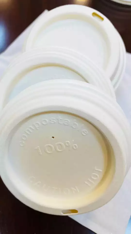 PFAS Free 80mm 90mm Compostable Sugarcane Bagasse Pulp Moulded Coffee Cup Lids